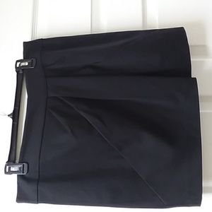 Delia black skirt